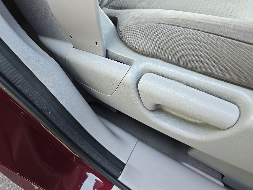 Thumbnail: 2012 Honda CR-V - 24