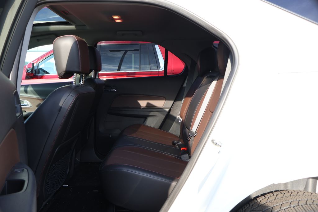 Thumbnail: 2014 Chevrolet Equinox - 31