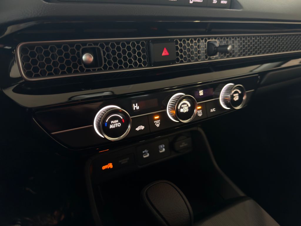 Thumbnail: 2026 Honda Civic - 30