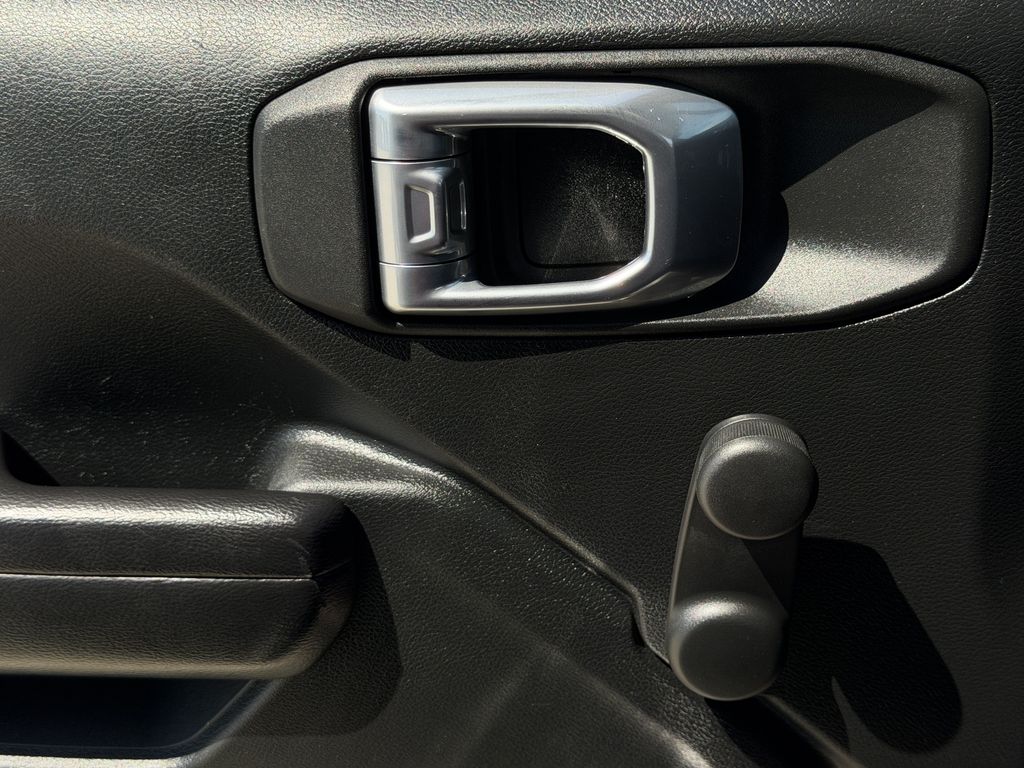 Used 2021 Jeep Wrangler SUV