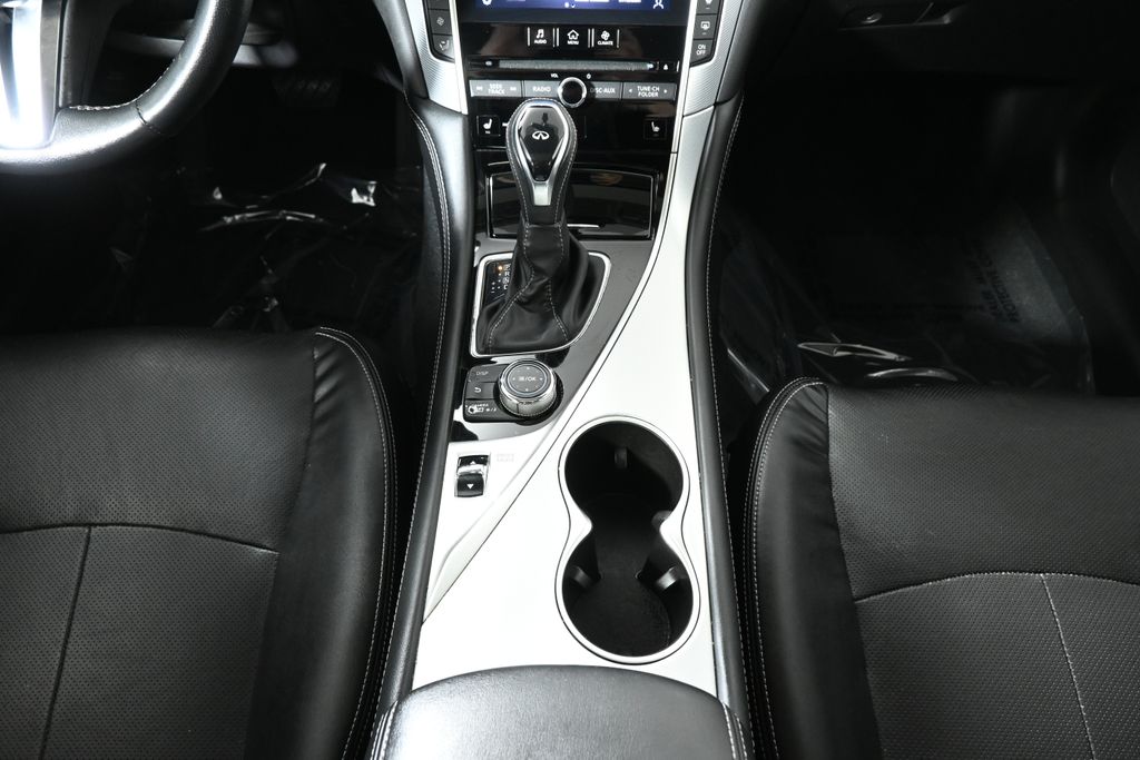 Thumbnail: 2022 INFINITI Q50 - 24