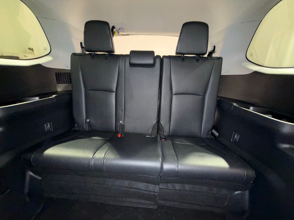 Thumbnail: 2025 Toyota Grand Highlander - 21