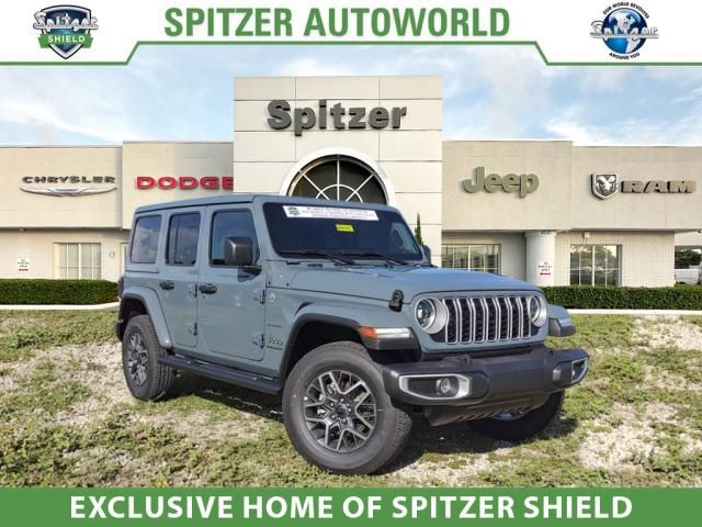 2024 Jeep Wrangler Sahara 