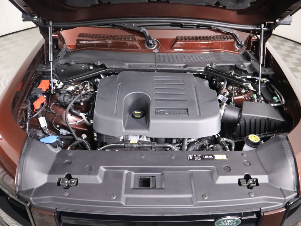 Thumbnail: 2025 Land Rover Defender - 31