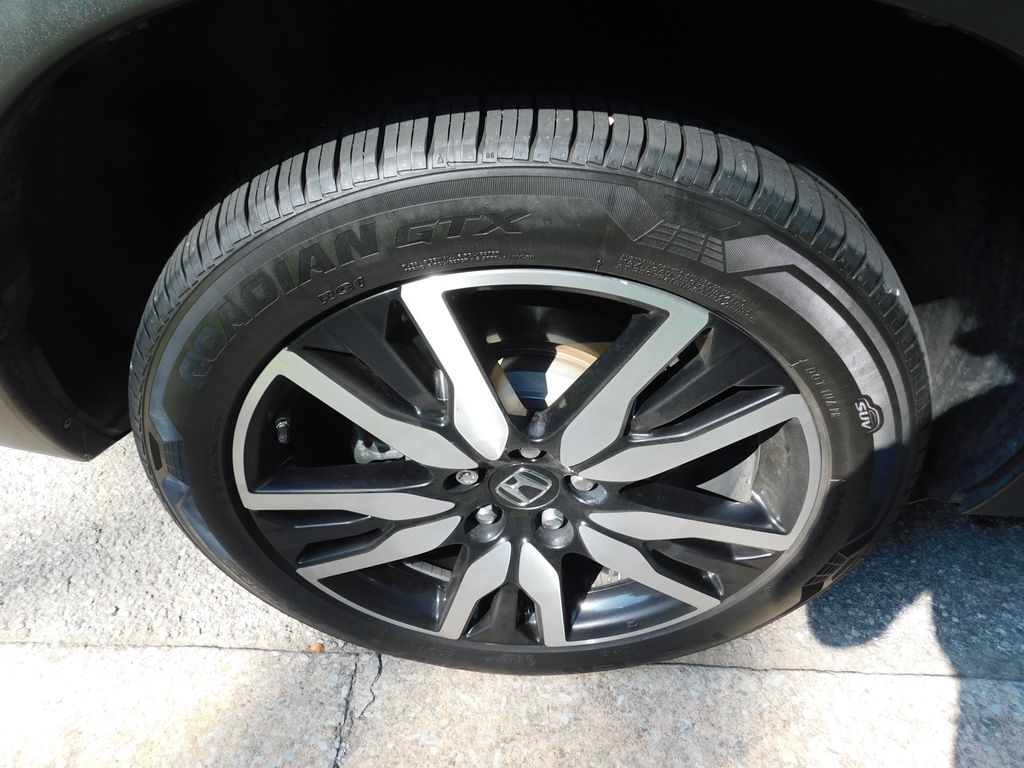 Thumbnail: 2019 Honda Pilot - 8