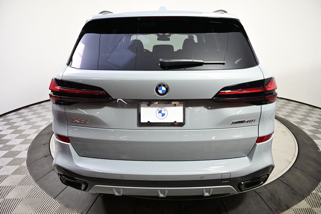 Thumbnail: 2026 BMW X5 - 4