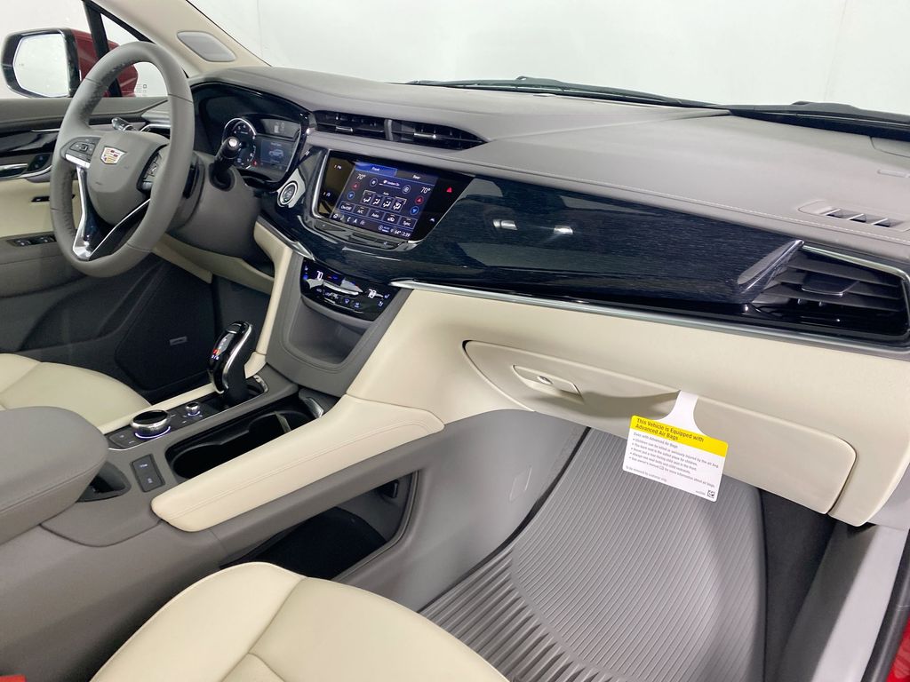 2025 Cadillac XT6 Premium Luxury 30