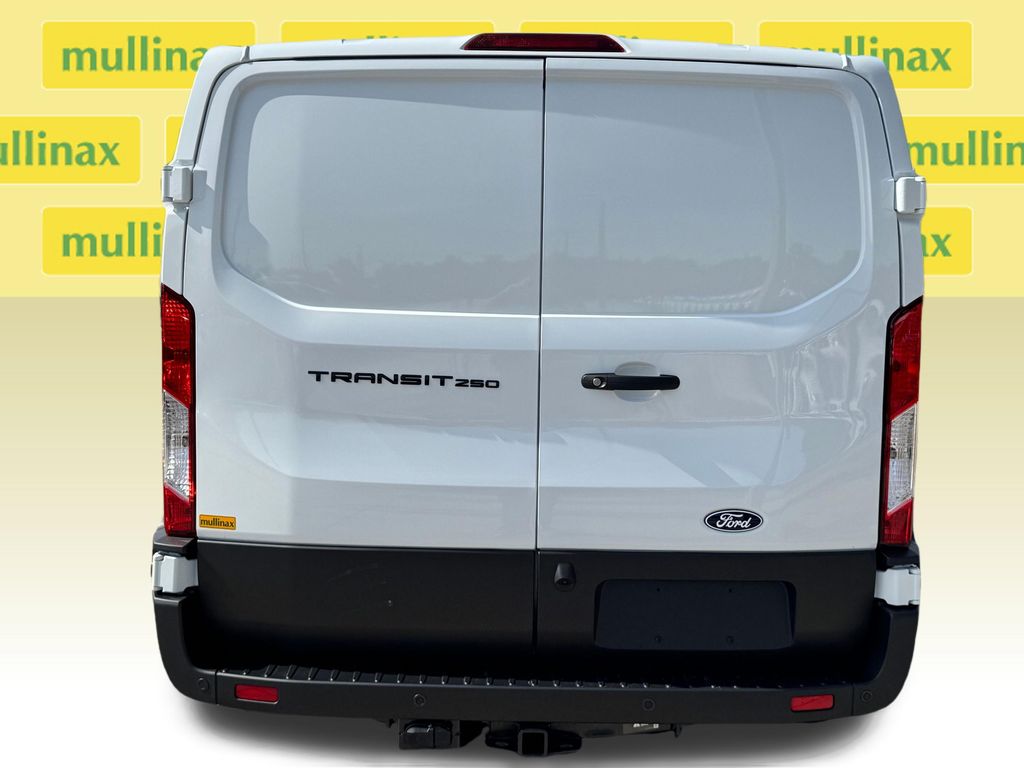 New 2026 White Ford Base image 20
