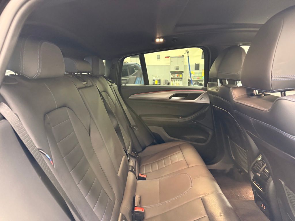 Thumbnail: 2020 BMW X4 - 27