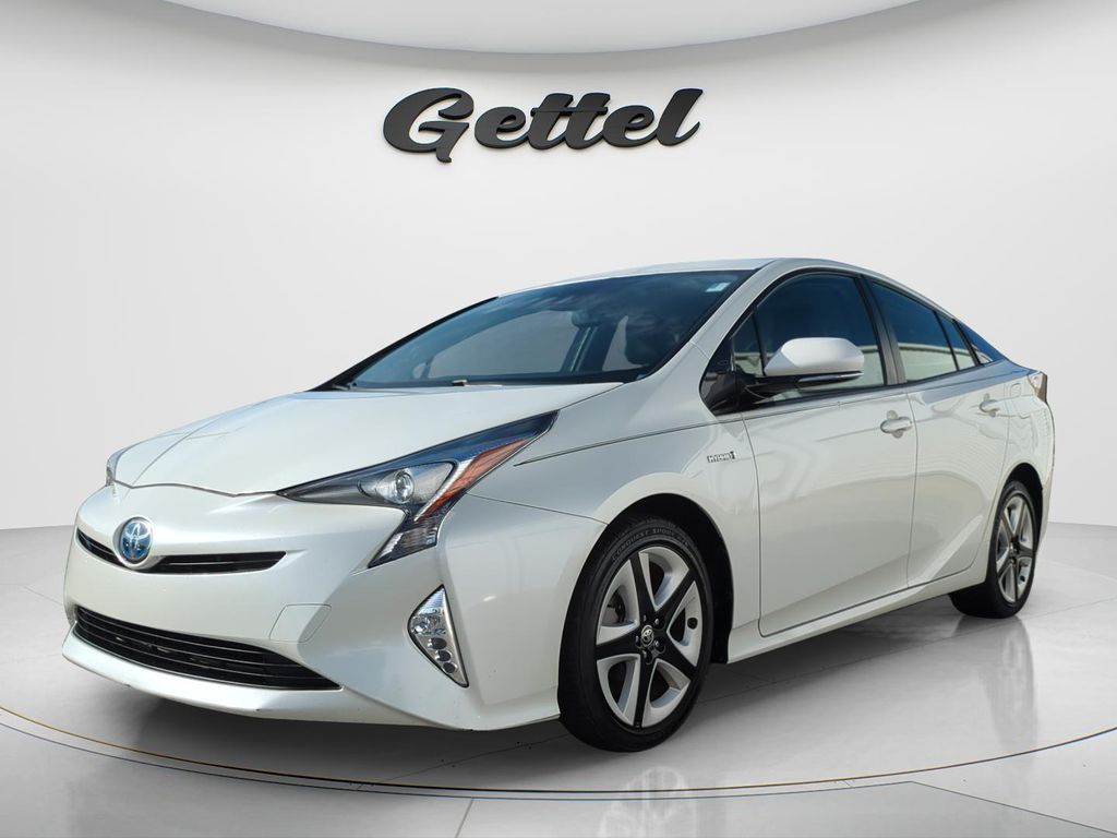 2017 Toyota Prius Four Touring