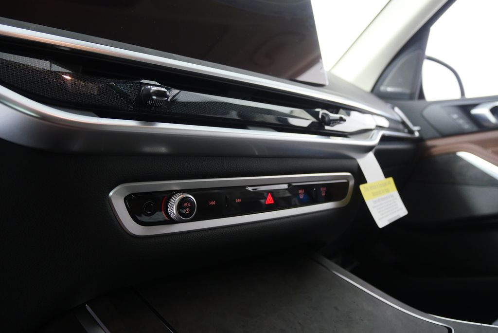 2026 BMW X7 xDrive40i 22