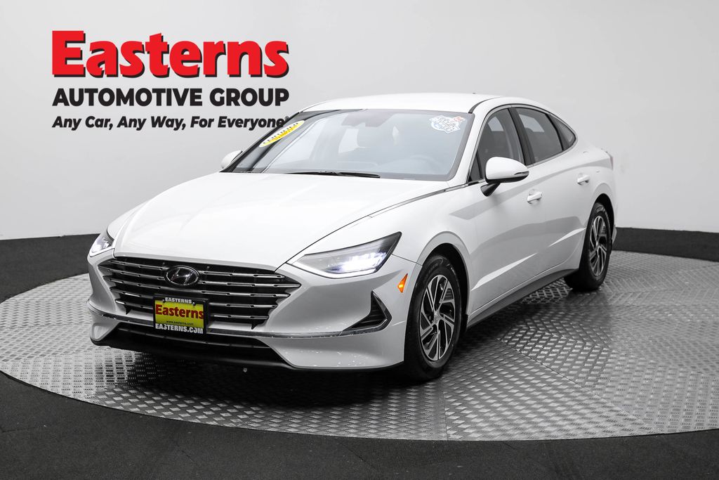 2022 Hyundai Sonata Hybrid Blue's photo