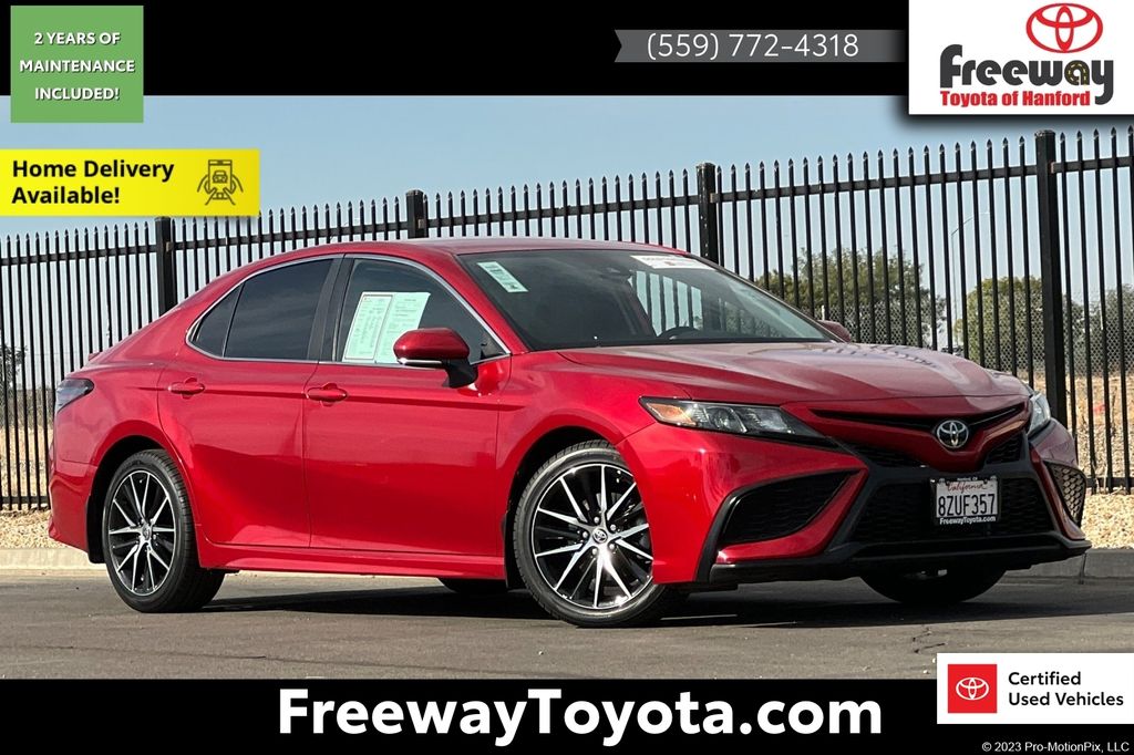 Supersonic Red 2022 Toyota Camry Sedan Front-Wheel Drive 8-Speed Automatic