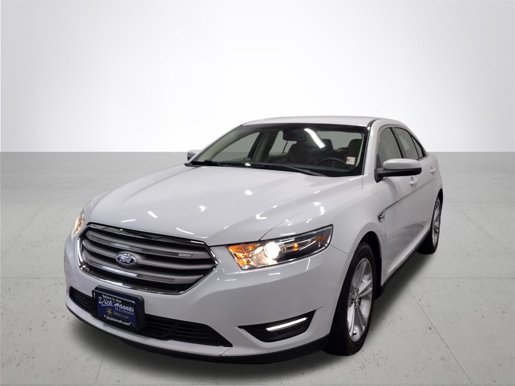2016 Ford Taurus SEL