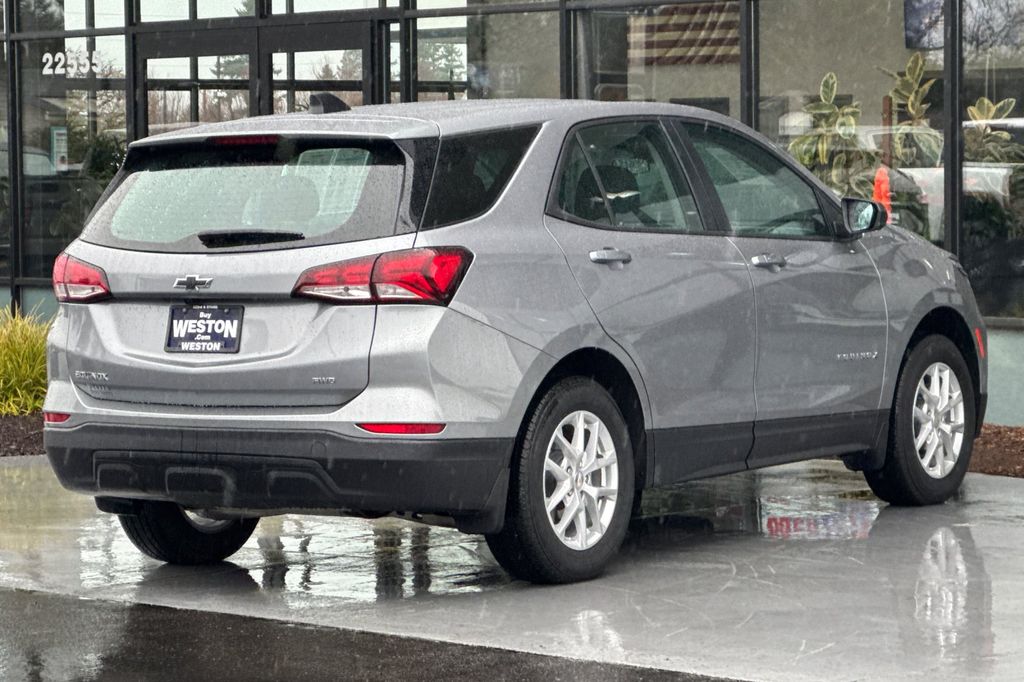 used 2024 Chevrolet Equinox car, priced at $22,917