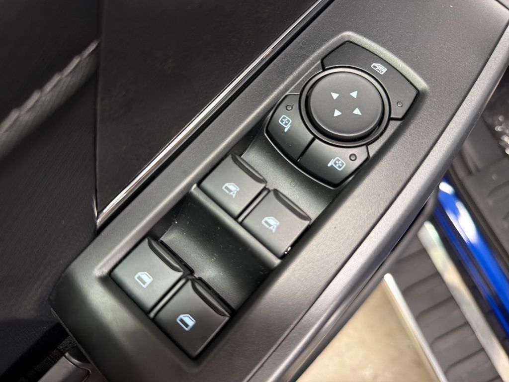 New 2026 Blue Ford XLT image 16