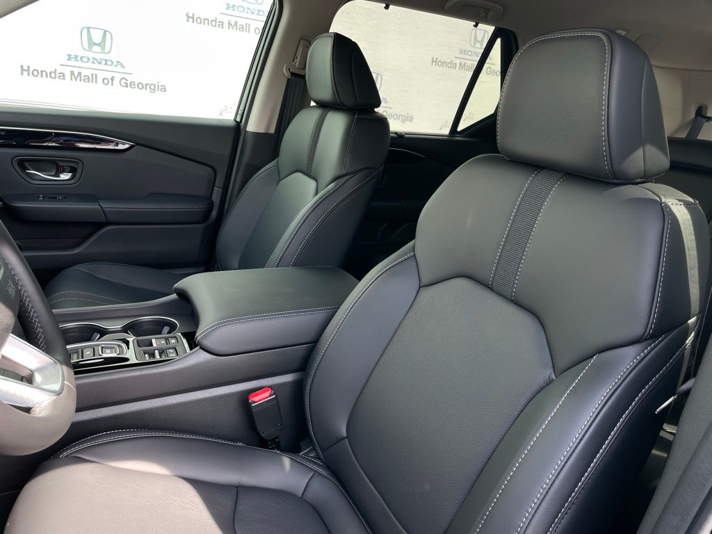 2025 Honda Pilot EX-L 26