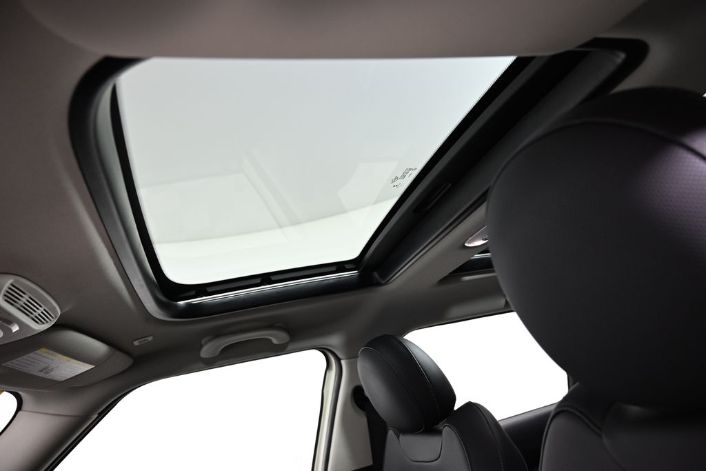 Thumbnail: 2020 MINI Cooper Clubman - 20