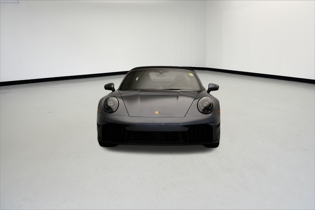 Thumbnail: 2025 Porsche 911 - 10