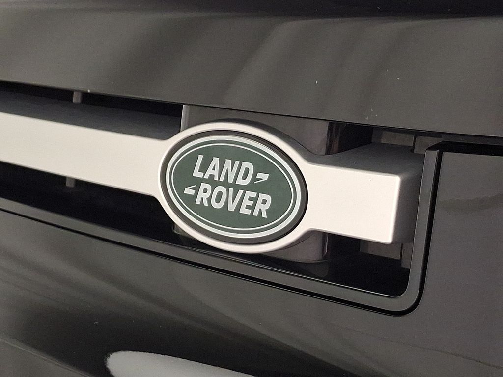 Thumbnail: 2024 Land Rover Defender - 30