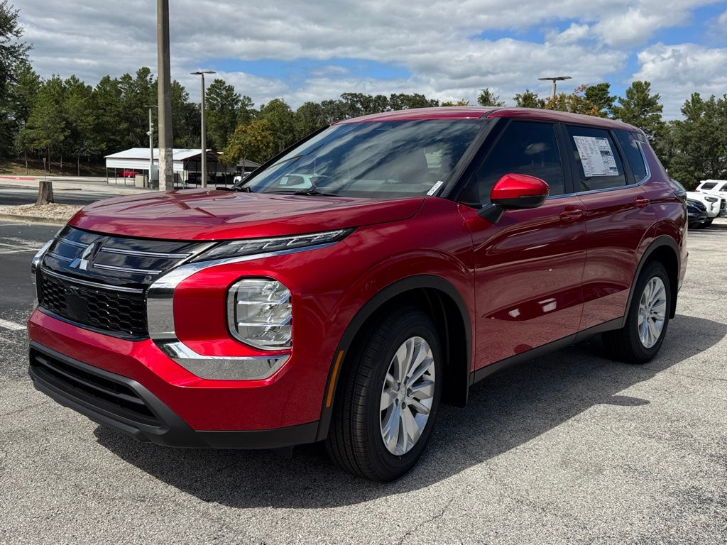 New 2025 Mitsubishi Outlander SUV