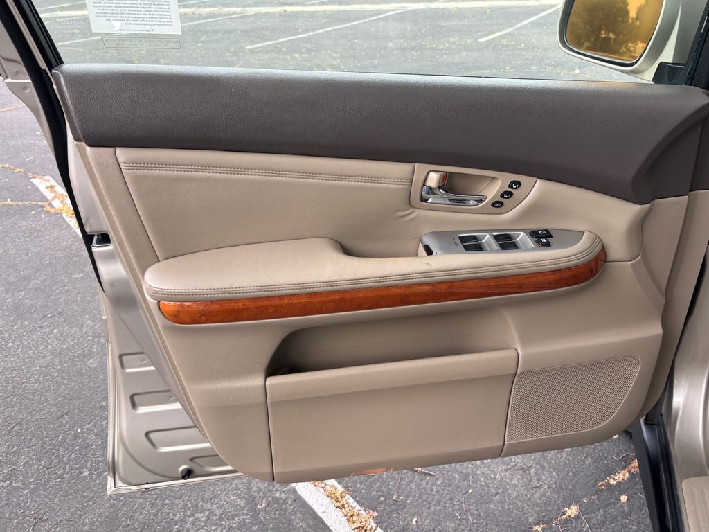 Thumbnail: 2006 Lexus RX - 23