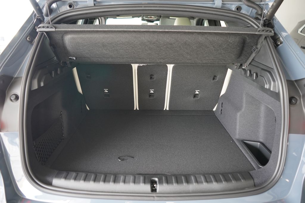 Thumbnail: 2026 BMW X1 - 19