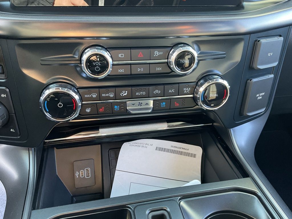 New 2026 Silver Ford Tremor image 21