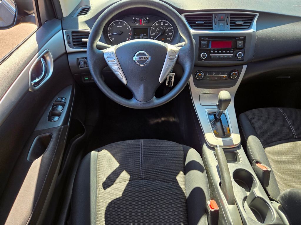 2015 Nissan Sentra S 14