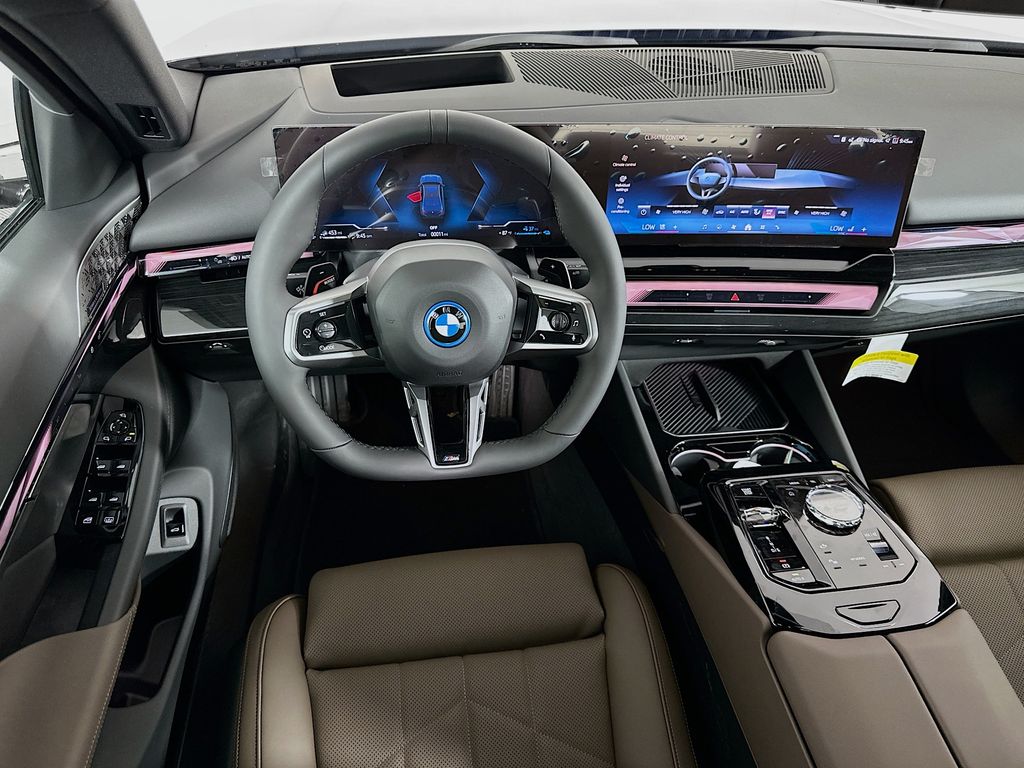 Thumbnail: 2026 BMW 5 Series - 19