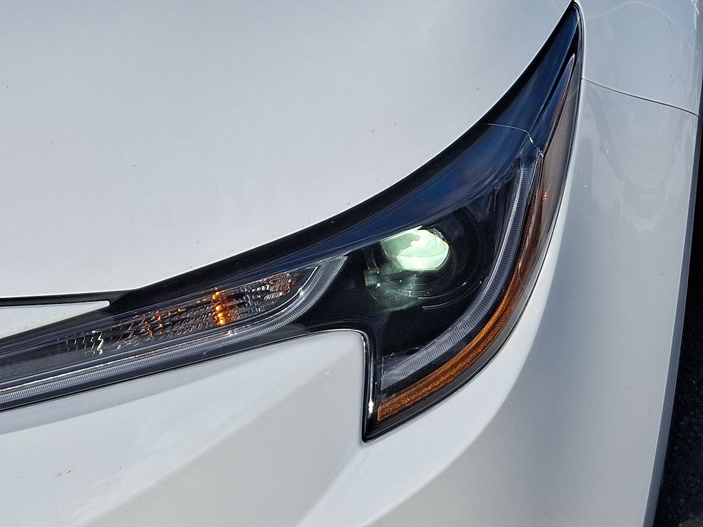 Thumbnail: 2025 Toyota Corolla - 9