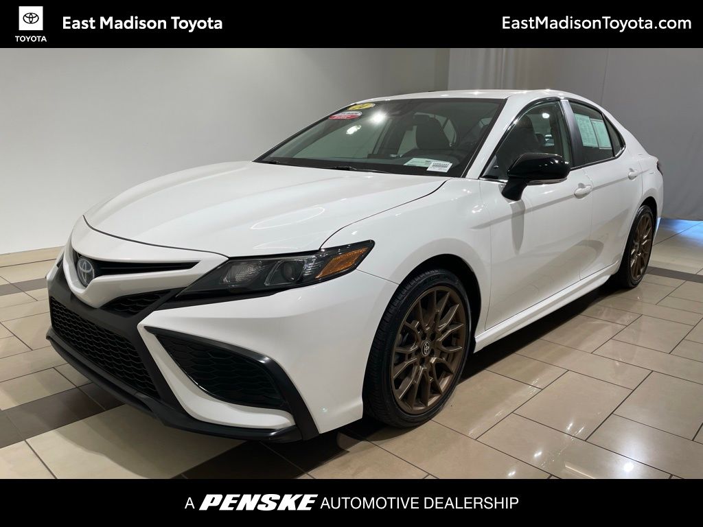 2024 Toyota Camry SE -
                Madison, WI