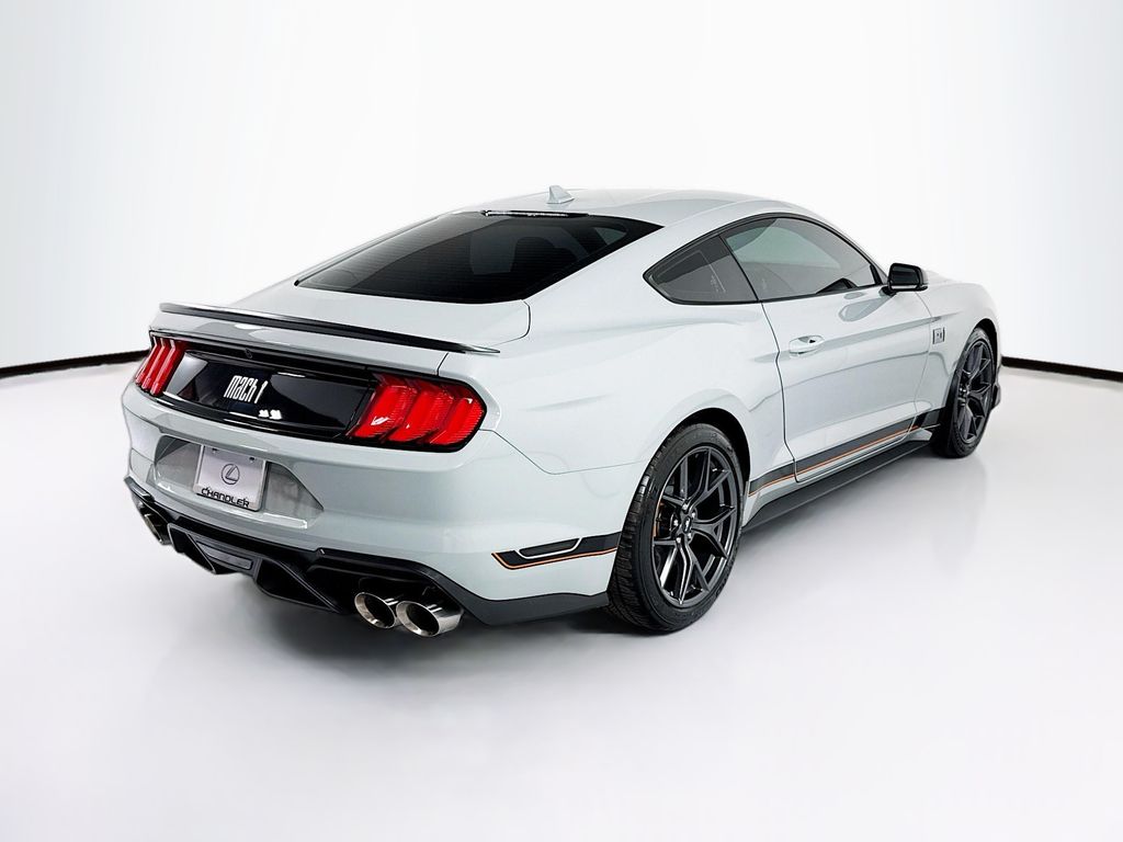 Thumbnail: 2022 Ford Mustang - 5