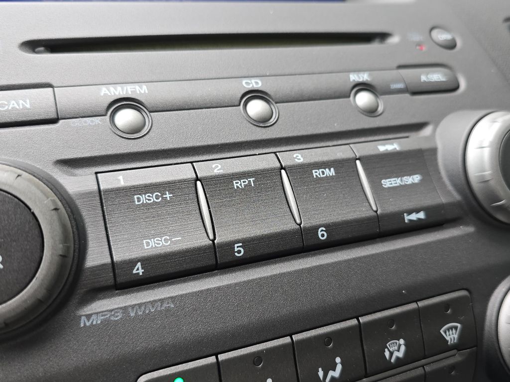 2010 Honda Civic LX photo 21