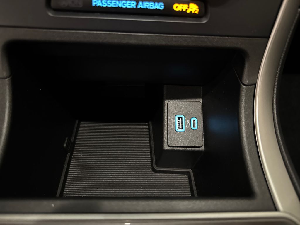 Certified Used 2023 Gray Ford SEL image 28