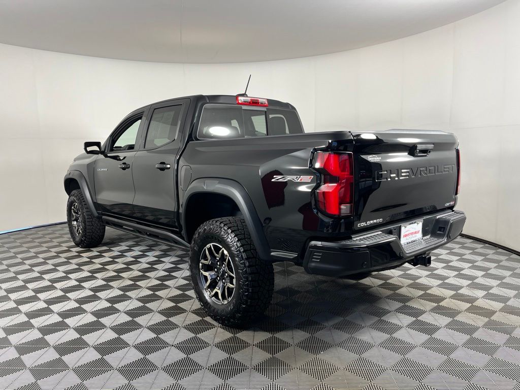 Thumbnail: 2026 Chevrolet Colorado - 12