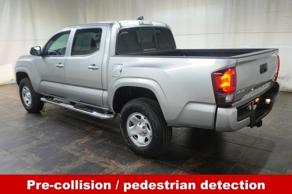 View vehicle photo 7