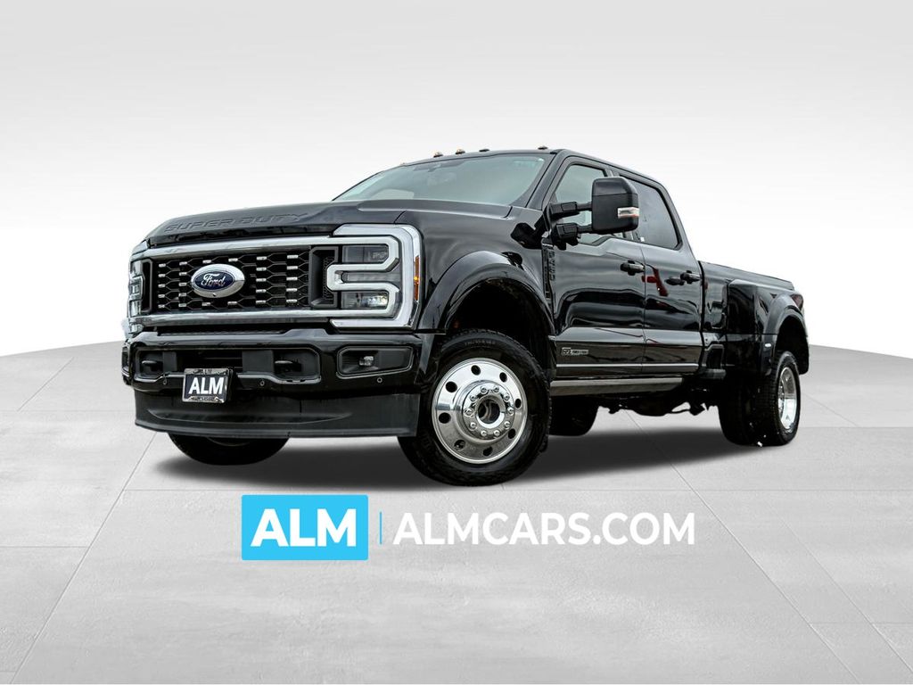 2025 Ford F-450SD Platinum