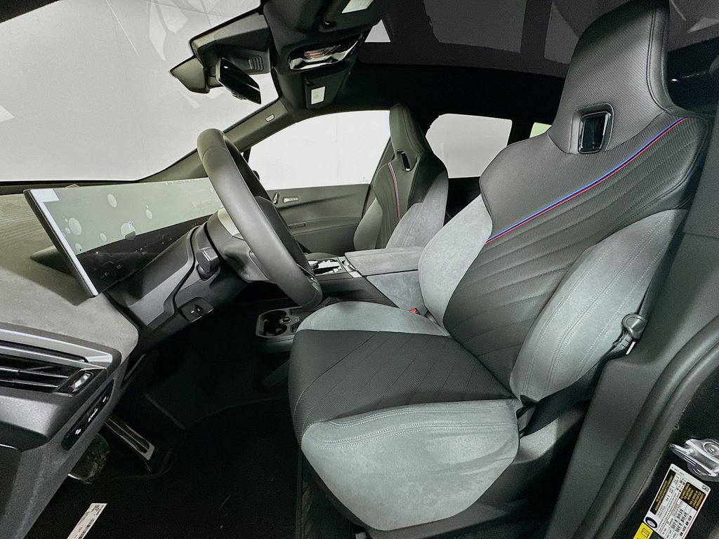 Thumbnail: 2026 BMW iX - 16