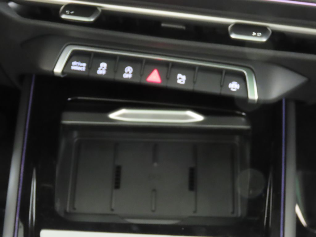 Thumbnail: 2026 Audi Q3 - 21