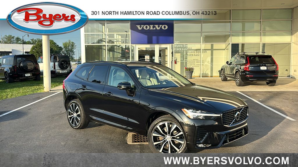 Onyx Black Metallic 2024 Volvo XC60 B5 Plus Dark Theme AWD SUV / Crossover All-Wheel Drive Automatic