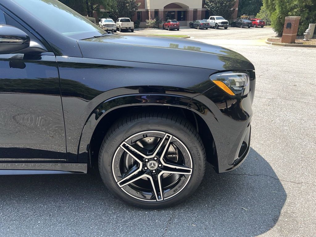 2025 Mercedes-Benz GLS GLS 450 13