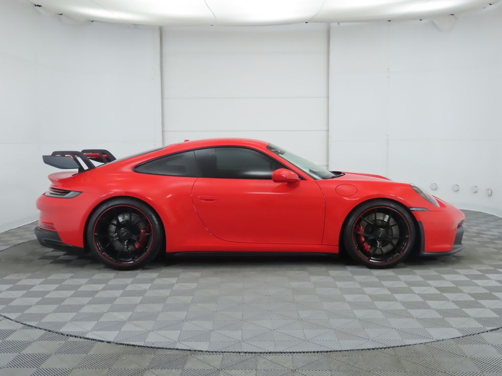 2022 Porsche 911 GT3 4