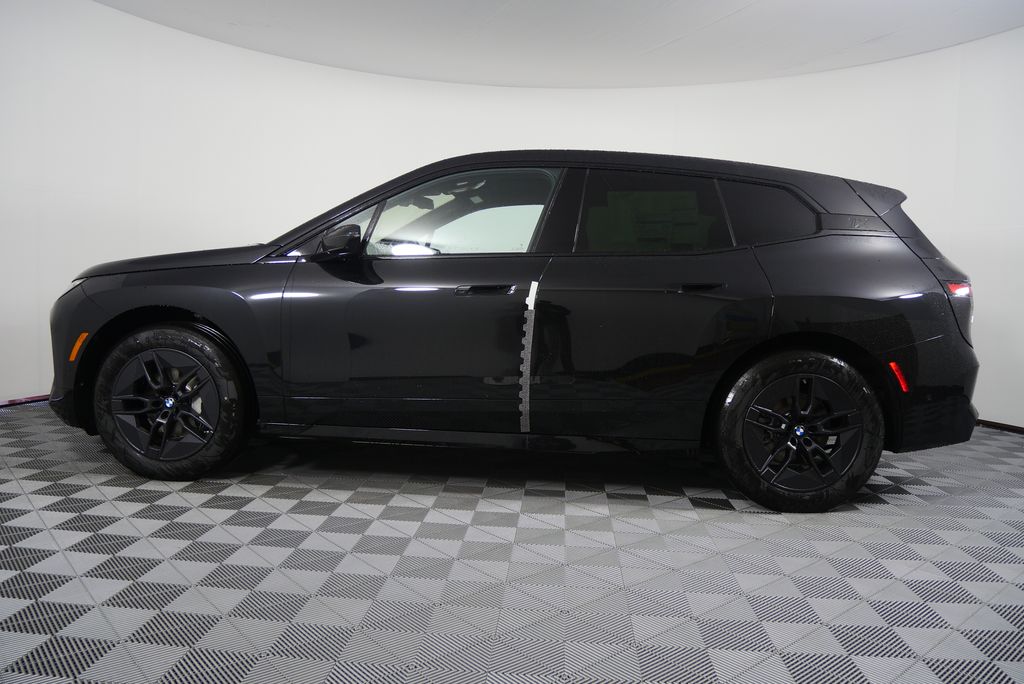 2026 BMW iX  6