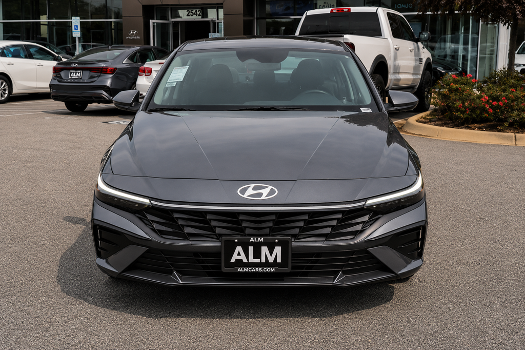New 2026 Gray HYUNDAI SEL Sport Plus image 2