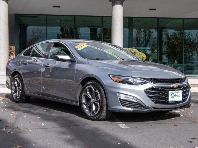 Sterling Gray Metallic 2024 Chevrolet Malibu LT with 1LT FWD Sedan Front-Wheel Drive Continuously Variable Transmission