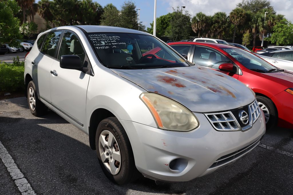 2013 Nissan Rogue S 6