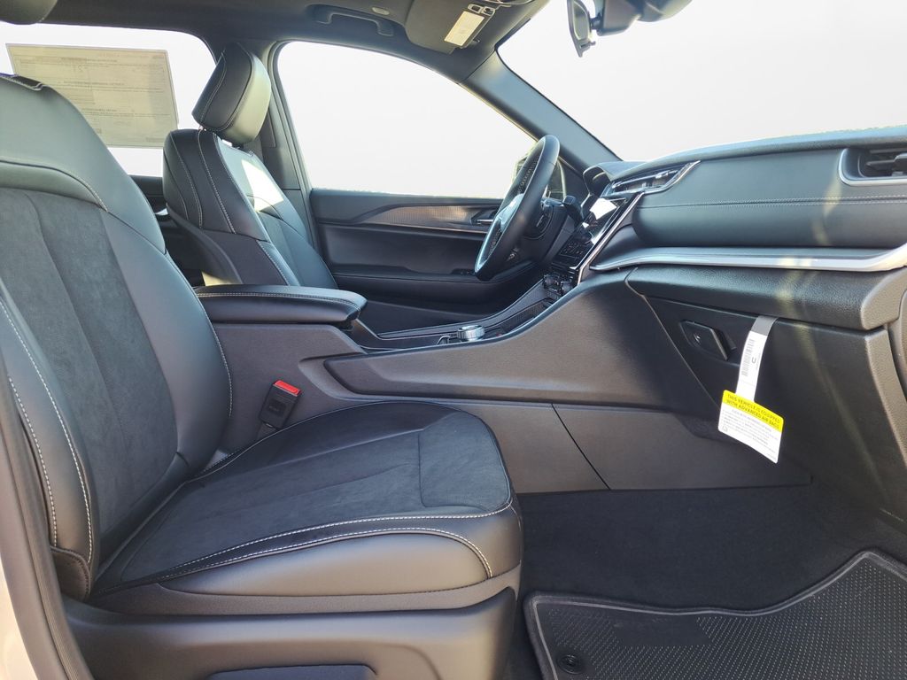 New Car 2025 Jeep Grand Cherokee L  Altitude X For Sale Under $40,000 In Austin, Texas