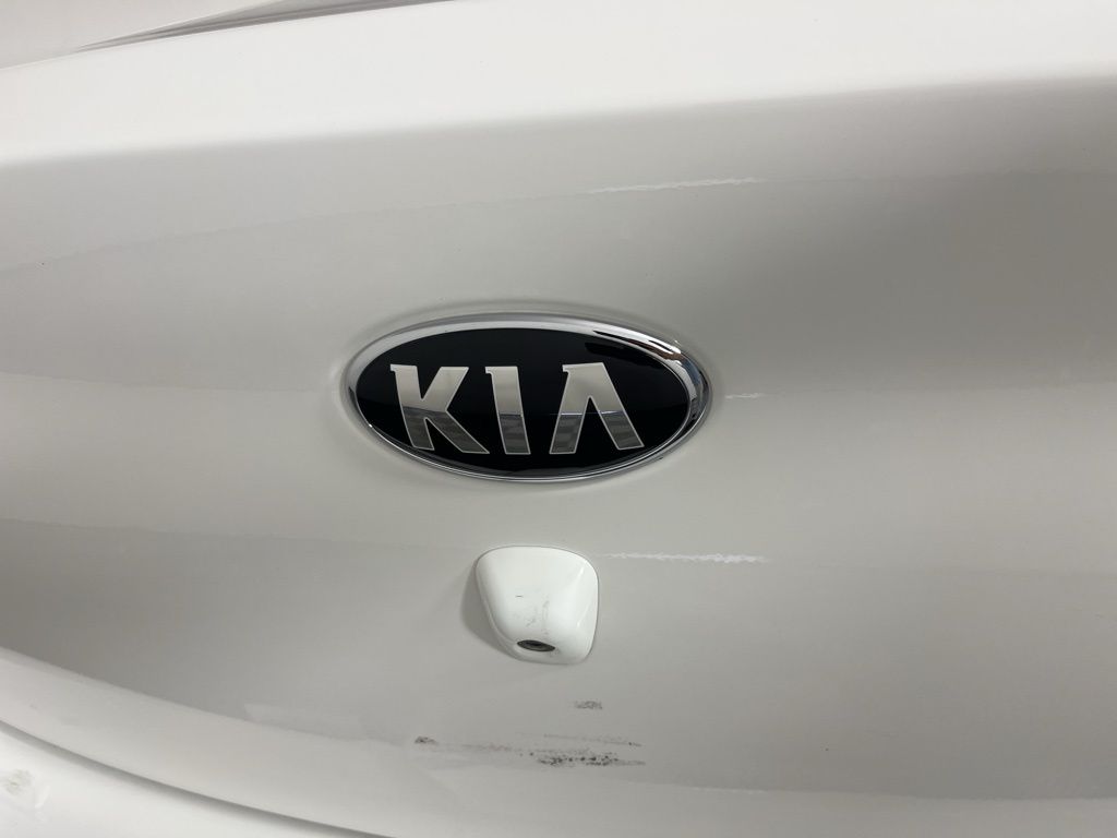 2020 Kia Rio LX 9