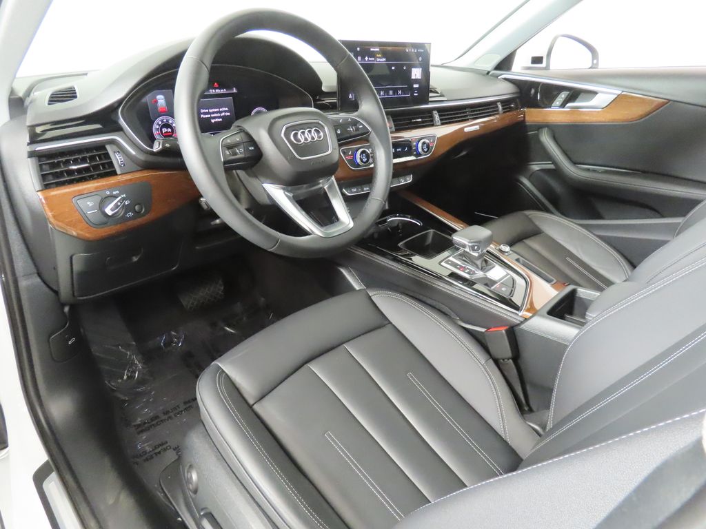 Thumbnail: 2023 Audi A4 - 28